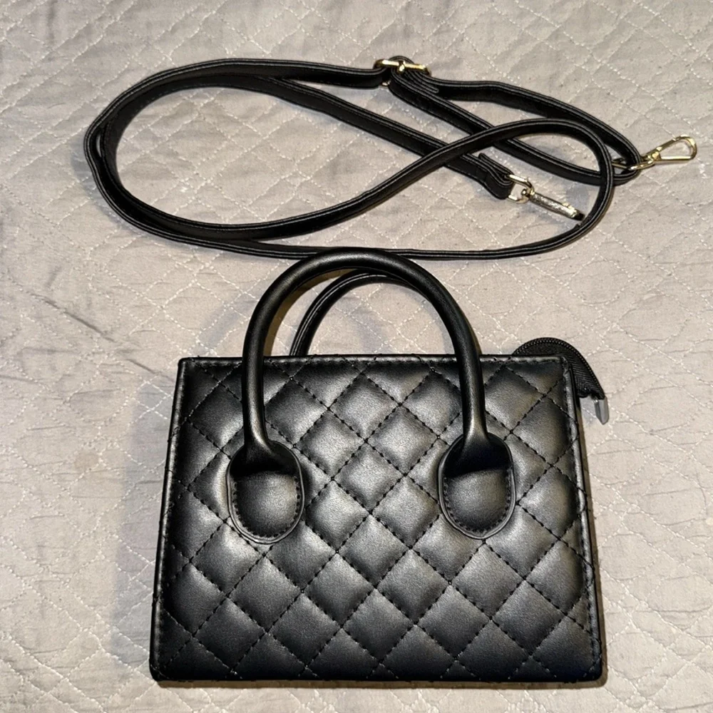 SHEIN Women’s Black Lightweight Quilted Double Handle Crossbody Square Bag - Picture 2 of 8
